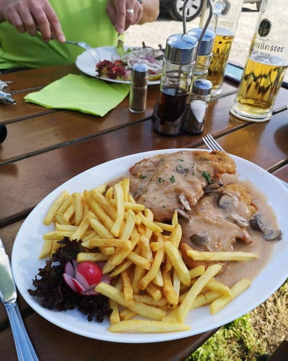 Restaurant „Adria“ im Burgerhaus